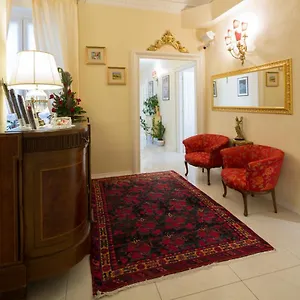 2* Гостевой дом Home Grifondoro Affittacamere